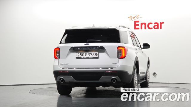 Ford Explorer 6-го поколения 2.3 LimIted 4WD - фото 3