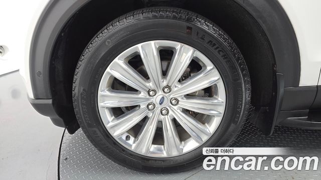 Ford Explorer 6-го поколения 2.3 LimIted 4WD - фото 4
