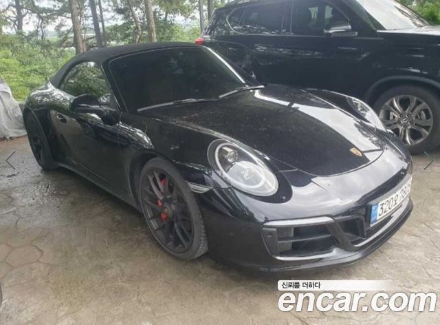 Porsche 911 Carrera 4 GTS Cabriolet 991 - фото 0