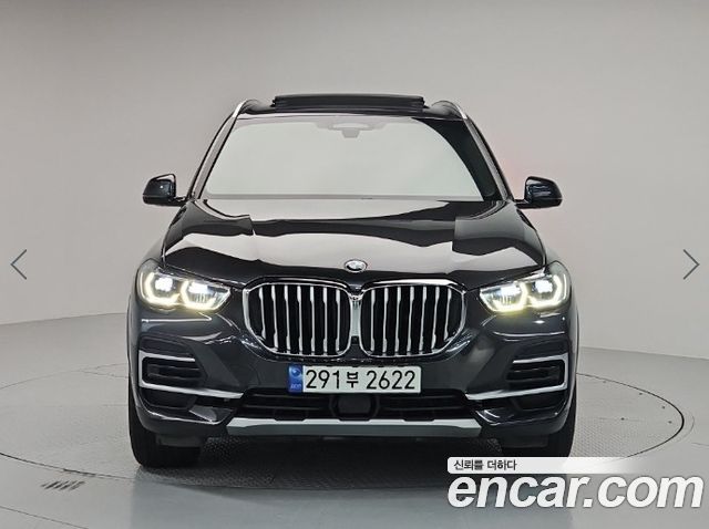 BMW X5 G05 xDrive 40i xLine - фото 1