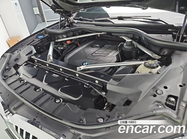 BMW X5 G05 xDrive 40i xLine - фото 4