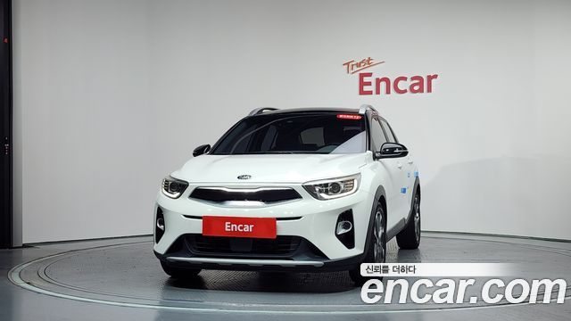 Kia Stonic 1.0 Turbo Prestige - фото 1