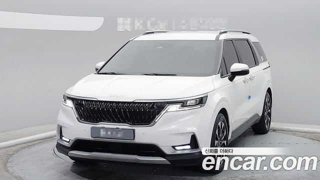 Kia Carnival 4-го поколения 9-Seater Prestige - фото 0