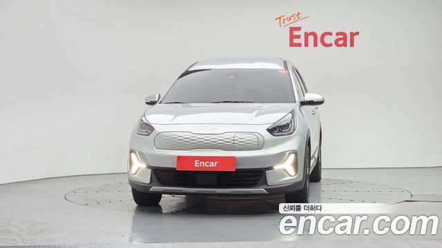 Kia Niro Plus Earth - фото 2