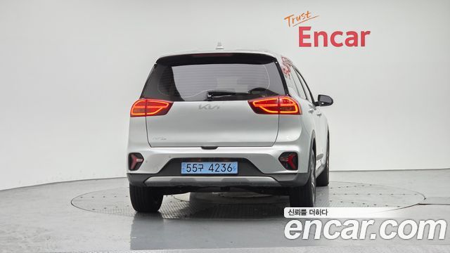 Kia Niro Plus Earth - фото 3