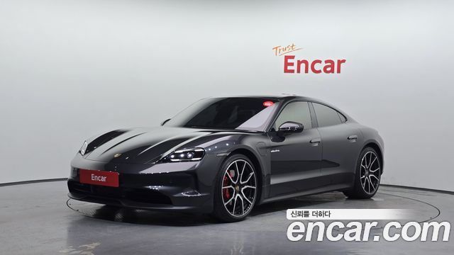 Porsche Taycan 4S - фото 0