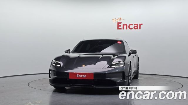Porsche Taycan 4S - фото 2