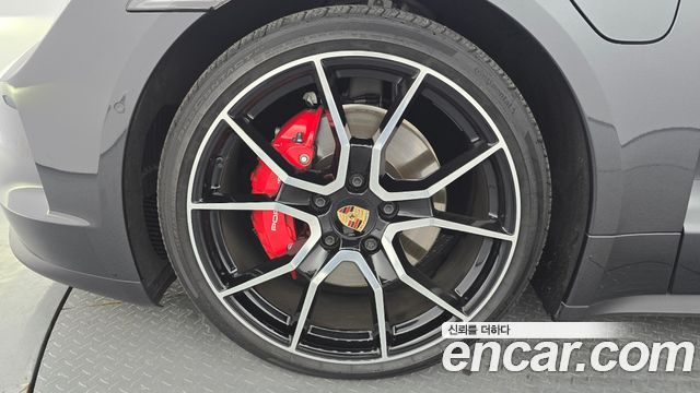 Porsche Taycan 4S - фото 4