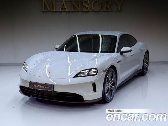 Porsche Taycan Base 4 - фото 0
