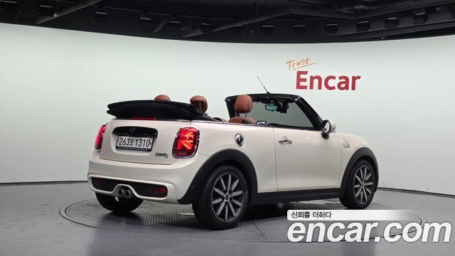 Mini Cooper Convertible S Standard 3rd - фото 1