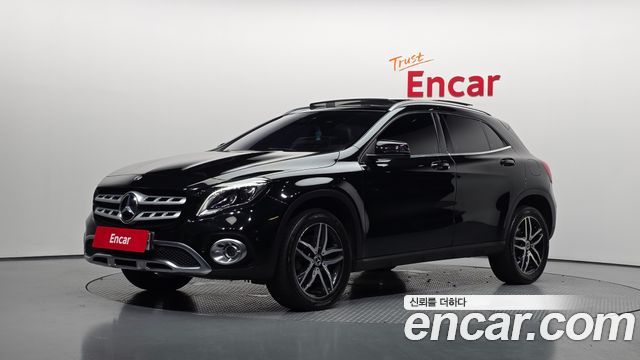 Mercedes-Benz GLA-Class X156 GLA220 Premium - фото 0