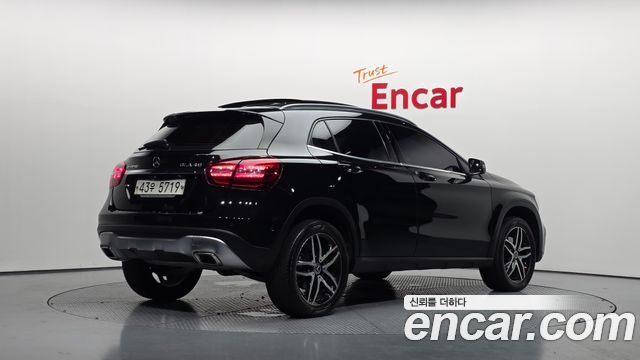 Mercedes-Benz GLA-Class X156 GLA220 Premium - фото 1
