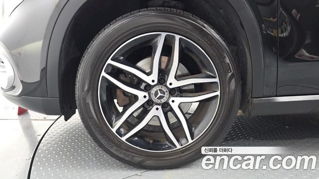 Mercedes-Benz GLA-Class X156 GLA220 Premium - фото 4