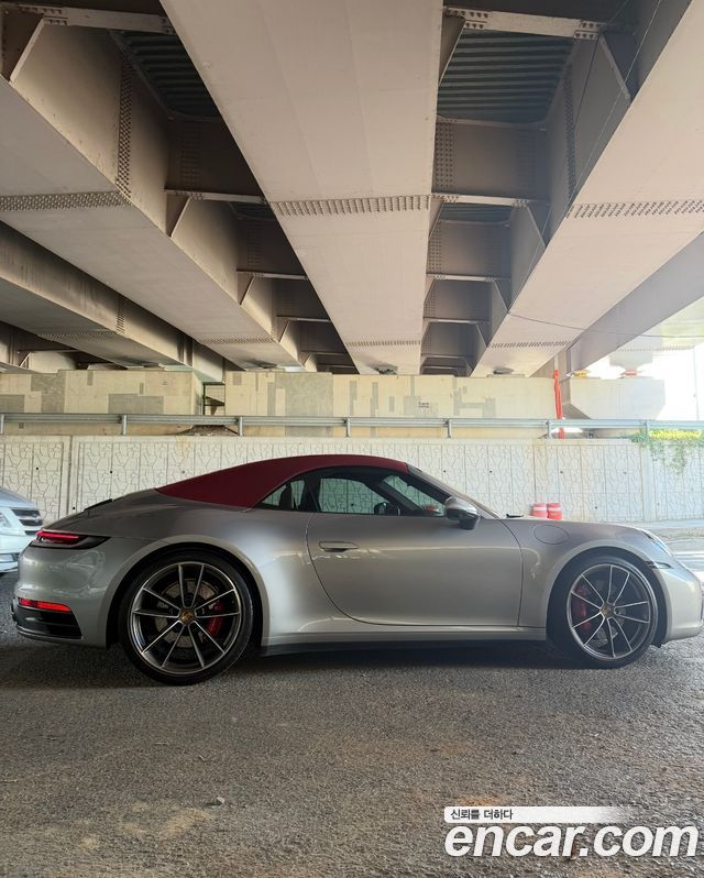 Porsche 911 Carrera S Cabriolet - фото 0