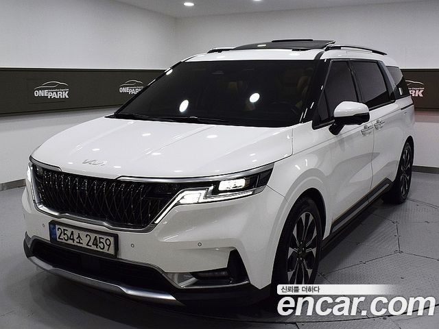 Kia Carnival 4-го поколения Gasoline 7-Seater Signature - фото 0