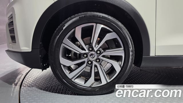 SsangYong Tivoli Gasoline 1.5 2WD V3 - фото 4