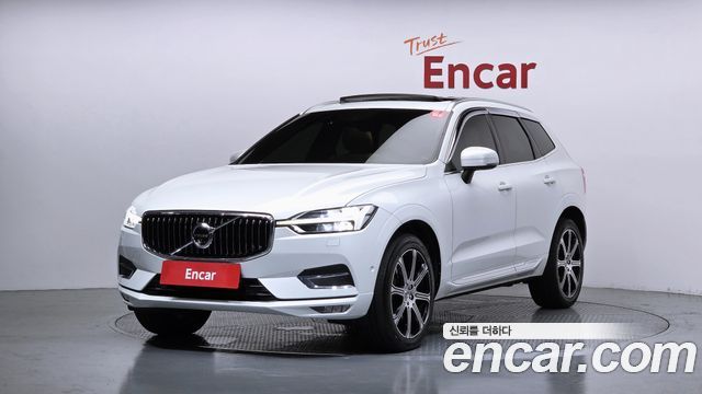 Volvo XC60 2-го поколения D5 Inscription - фото 0