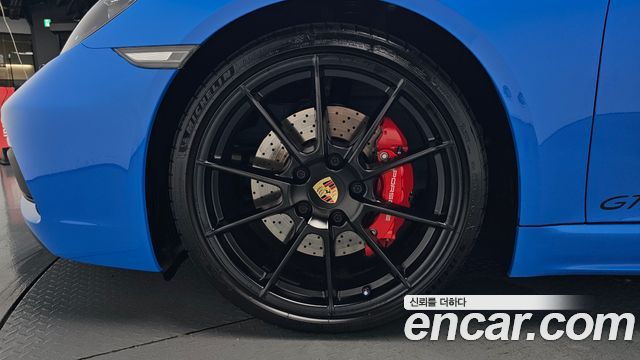 Porsche 718 Boxster 4.0 GTS - фото 3