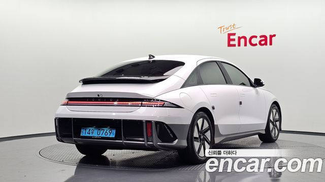 Hyundai Ioniq6 Long Range Exclusive - фото 0