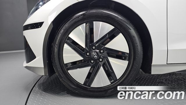 Hyundai Ioniq6 Long Range Exclusive - фото 3
