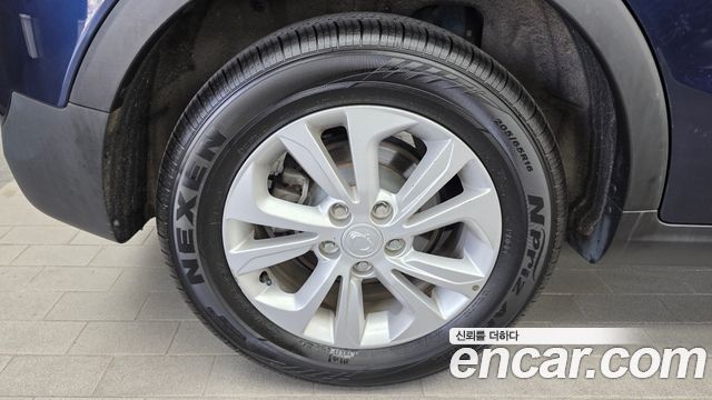 SsangYong Tivoli Gasoline 1.5 2WD V3 - фото 4