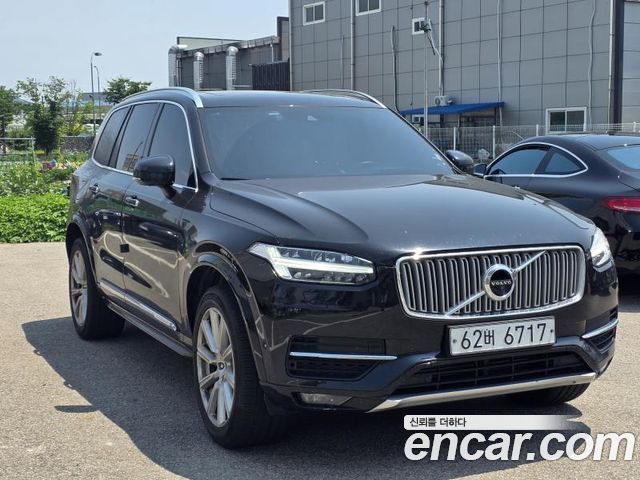 Volvo XC90 2-го поколения D5 Inscription - фото 1