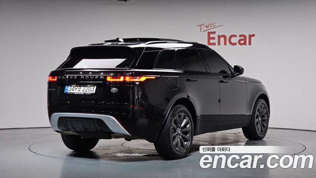 Land Rover Range Rover Velar 2.0 P250 R-Dynamic SE - фото 1