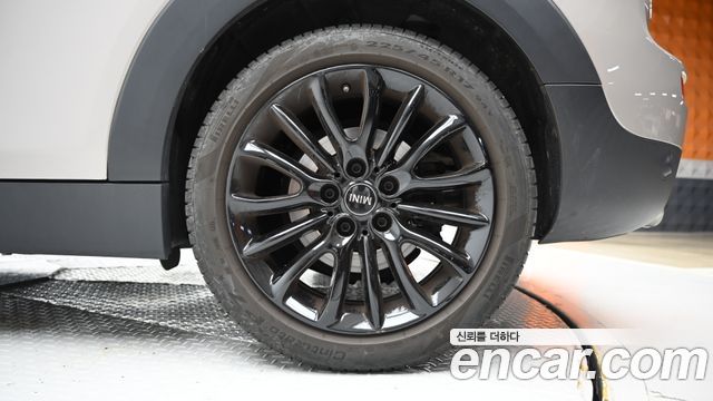 Mini Clubman Classic 2nd - фото 4