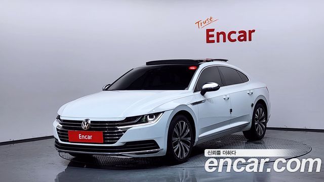 Volkswagen Arteon 2.0 TDI Premium - фото 0