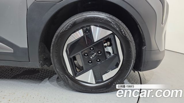 Kia EV3 Long Range 2WD Earth - фото 4
