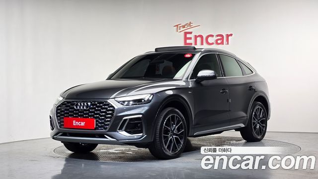 Audi Q5 FY 45 TFSI Quattro Sportback Premium - фото 0