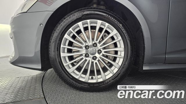 Audi A6 C8 45 TFSI Quattro - фото 4