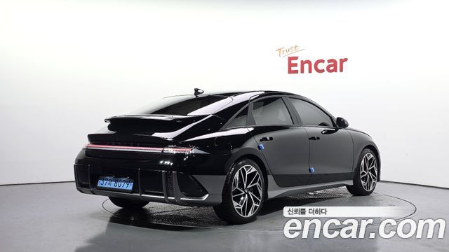 Hyundai Ioniq6 Long Range Exclusive - фото 1