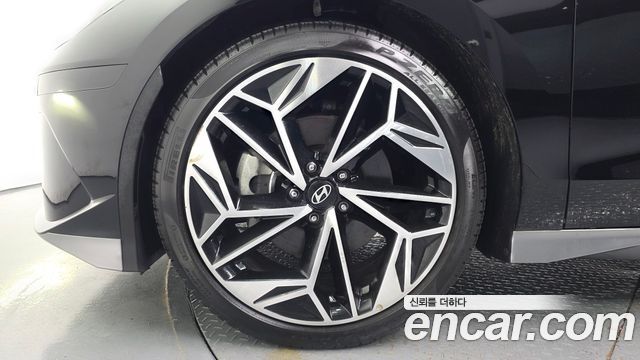Hyundai Ioniq6 Long Range Exclusive - фото 4