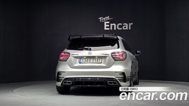 Mercedes-Benz A-Class W176 A45 AMG 4MATIC - фото 3