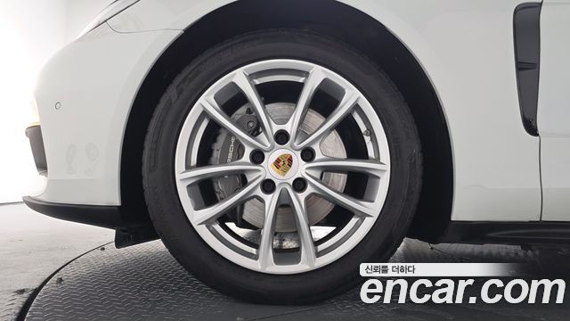 Porsche Panamera 3.0 AWD - фото 4