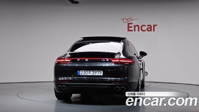 Porsche Panamera 3.0 AWD - фото 3