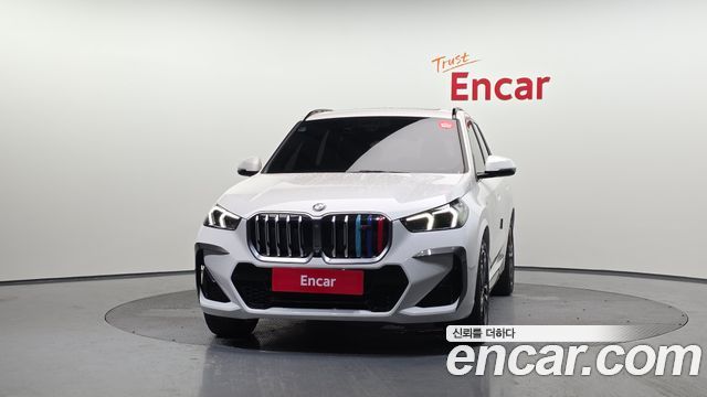 BMW X1 U11 sDrive 20i M Sport - фото 2