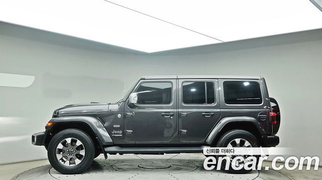 Jeep Wrangler JL 2.0 Overland 4Door - фото 2