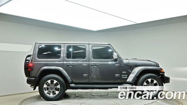 Jeep Wrangler JL 2.0 Overland 4Door - фото 3