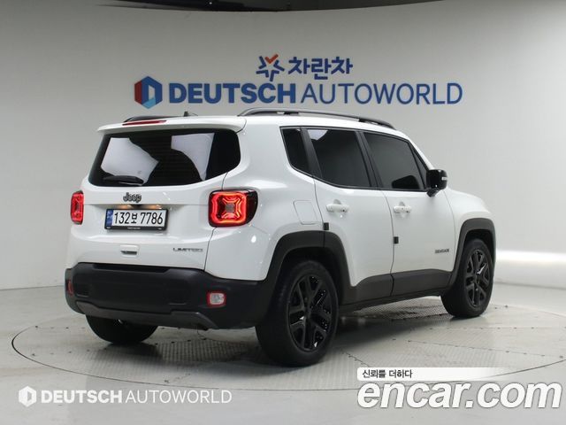 Jeep Renegade 1.3 Limited - фото 1
