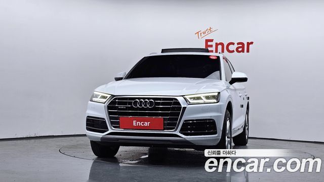Audi Q5 FY 45 TFSI Quattro - фото 2