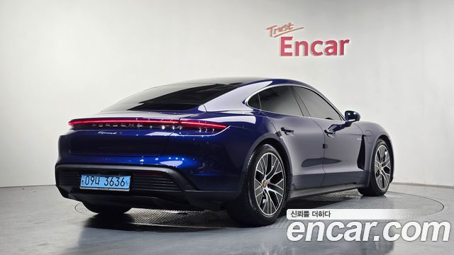 Porsche Taycan 4S - фото 1