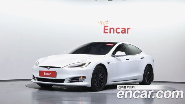 Tesla Model S Long Range - фото 0