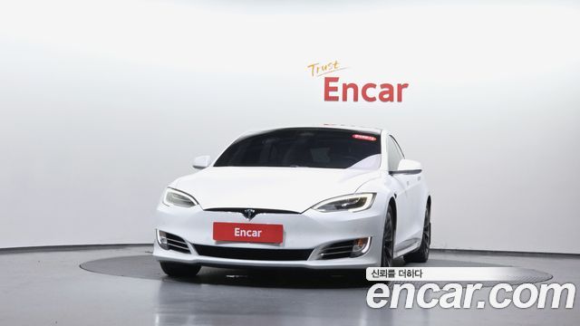 Tesla Model S Long Range - фото 2
