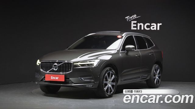 Volvo XC60 2-го поколения D5 Inscription - фото 0
