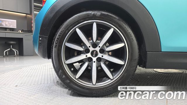 Mini Cooper Convertible S Standard 3rd - фото 4