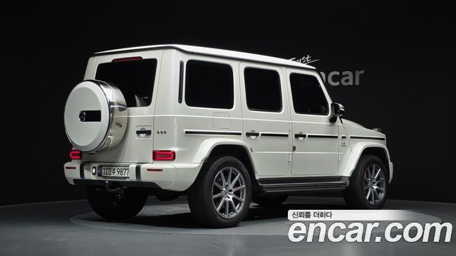 Mercedes-Benz G-Class AMG G63 - фото 1