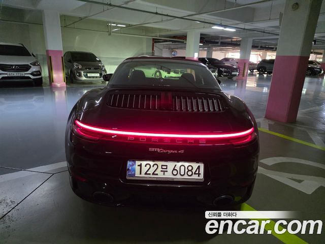 Porsche 911 Targa 4 - фото 3