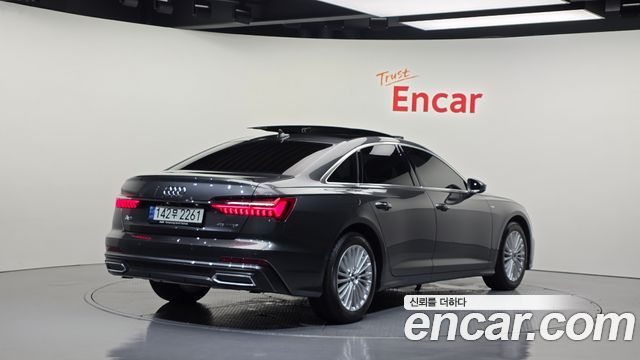 Audi A6 C8 45 TFSI Premium - фото 1